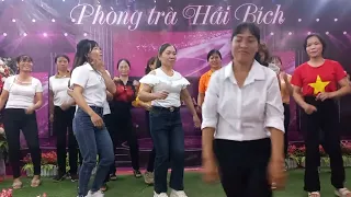 Boney cực mạnh nhảy phòng trà