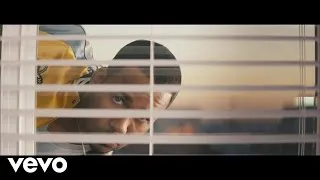 Romeo Santos - Héroe Favorito (Official Video)