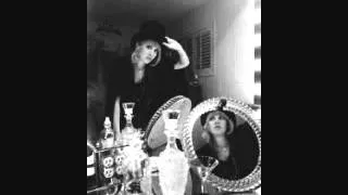 Stevie Nicks- Sanctuary (Bella Donna Master)