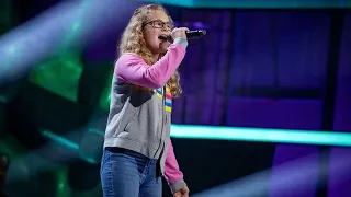 Nena - 99 Luftballons (Mia K.) | Blind Auditions | The Voice Kids 2023