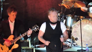 John Mellencamp Cherry Bomb Live 2017 at The Greek