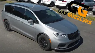 2021 Chrysler Pacifica Review | Minivan or SUV?