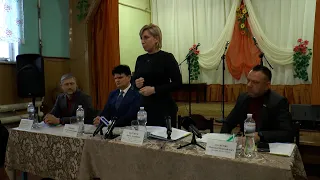 Очільник Мінреінтеграції Ірина Верещук зустрілась з погорільцями у Сиротиному