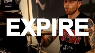 Expire - "Darker" Live at Little Elephant