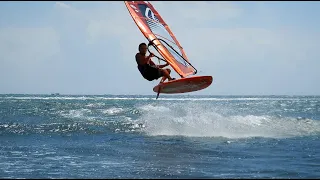 Tony Mõttus windsurfing Vietnam