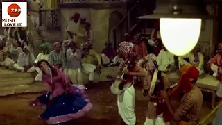 Jhumka Gira Re Bareli Ke Bazaar mein- Sadhana |Mera Saya | Old Hits