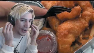 xQc reacts to See What Cheaper Fish Some Restaurants Serve (with chat)