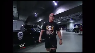 Stone Cold Steve Austin Entrance Massive Pop Smackdown 12-10-2000