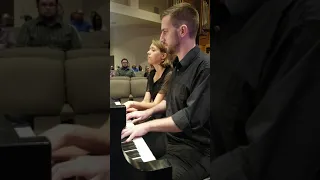 Ave Maria (Schubert) - Watch their hands!