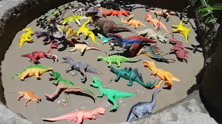 Dinossauros de Plástico Presos na Lama Acrocantossauro Miragaia Gorgossauro Anquilossauro