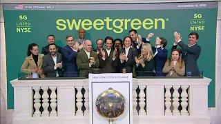 The NYSE welcomes @Sweetgreen in celebration of its IPO $SG