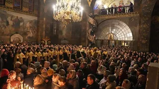 Плач тисячі сердець - Прощальна колядка в Трапезному храмі Києво-Печерської Лаври (31.12.2022)