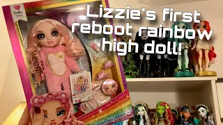 UNBOXING MY FIRST RAINBOW HIGH REBOOT DOLL | Lizzie is bored vlog