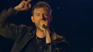 Damon Albarn (Gorilaz)  - Clint Eastwood (Live Best Major European Festival)