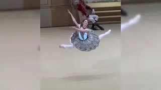 Maria Koshkaryova, Bolshoi Theatre Debut - Paquita Grand Pas (Variation from Trilbi)