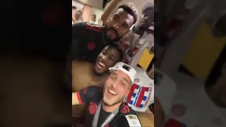 Bayern Spieler verhöhnen BVB: 🎶 "Wer wird Deutscher Meister? BVB Borussia!" 🎶