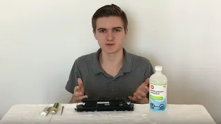 How to service an ho scale locomotive