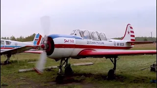 Самолеты Ан-2 и два Як-52 Челябинского областного аэроклуба ДОСААФ России