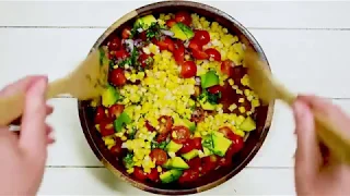 Corn Tomato Avocado Salad (Vegan)