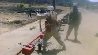 Firing the M240B standing