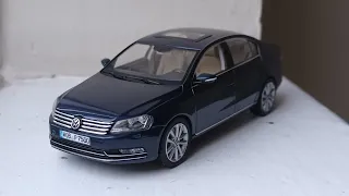 Unboxing a 1:43 Scals Volkswagen Passat