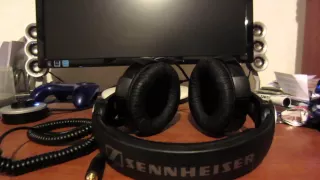 Senheiser HD215 Headphones Review