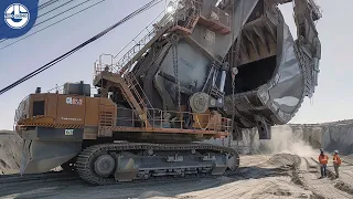 Unveiling the Giant: Full Documentary on the World's Most Powerful Electric Rope Shovel Ever Built!