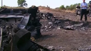 MH17 investigators continue finding evidence of missile attack