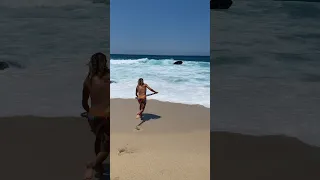 How To Catch a Wave Skimboarding