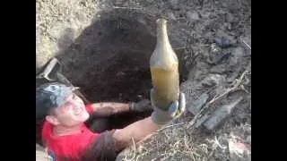 Louisiana "Fundee" Mears Digs Old Bottles