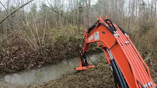 MUD & BLOOD! Cutting Overgrown Drainage Ditches With The MTL XC5