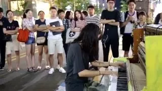 JHKTV]  거리피아노sin chon street piano 강지원(고등학생) 연주 jazz celia