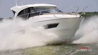 BENETEAU Antares 9 (27) BoatTest.com Review