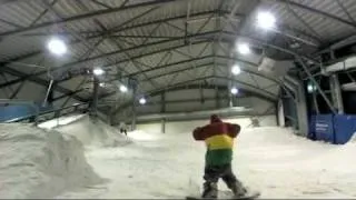 Snowboarding indoor in holland de uithof