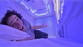 ¿Cómo es dormir adentro de una CÁPSULA DEL FUTURO?