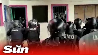 Police intervene in deadly Ecuadorian prison riot