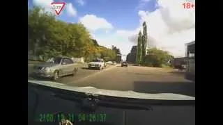 Подборка аварии и ДТП на дорогах за октябрь 2013. Car Crash Compilation October 2013 #6