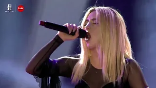 Ava Max – Sleepwalker (Live Performance)