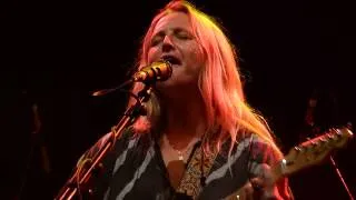 Lissie - Bully live The Institute, Birmingham 11-03-14