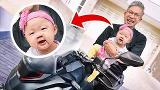 BABY AURORA NAIK MOTOR PERTAMA KALI!!