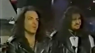 Gene gets pissed at Paul Stanley for being sincere