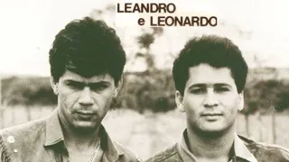 LEANDRO E LEONARDO ANOS 90 SUCESSOS E LUSOFONIA pt2 SUCESSOS