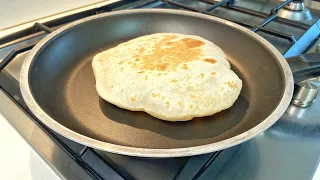 ONLY WATER, FLOUR, OIL. READY IN 10 MINUTES. FAST AND EASY RECIPES. BREAD IN A PAN. PITA