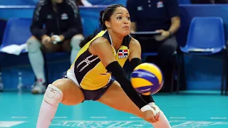 Brenda Castillo Amazing Volleyball Libero