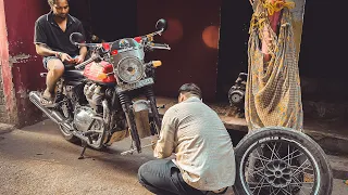 How to Open and Fix front Tyre Puncture of Continental GT 650/ Interceptor 650 Road side assistance