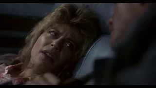 Su nombre es John Connor - Escena de Reese y Sarah en Terminator (Doblaje original español latino)