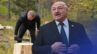 Лукашенко заставил журналистов колоть дрова