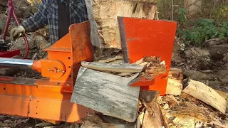 Log Splitter Homemade 45 Ton - Monster Logs Demolished!