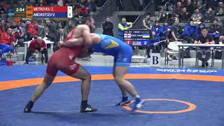 1/4 FS - 97 kg: Z. METREVELI (GEO) v. V. ANDRIITSEV (UKR)