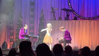 Lindsey Stirling Plays "Sleigh Ride" 12/10/2021